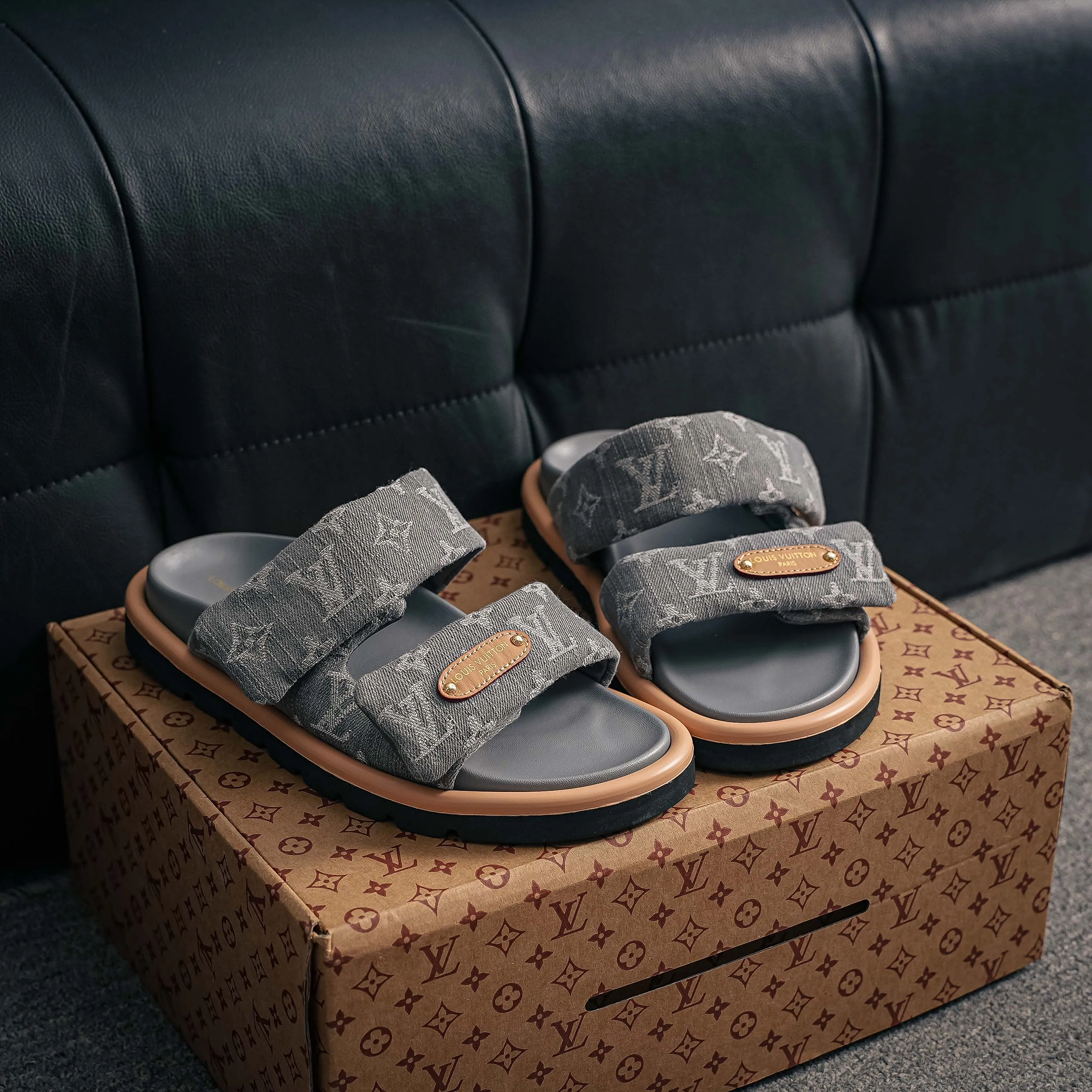 # LOUIS VUITTON ｜ 2026ss /Takashi Murakami x LOUIS VUITTON Sandals 。
